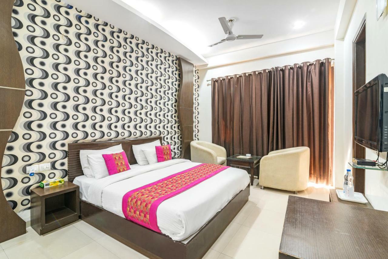 Royal Residence On Sohna Road Delhi  Exterior photo